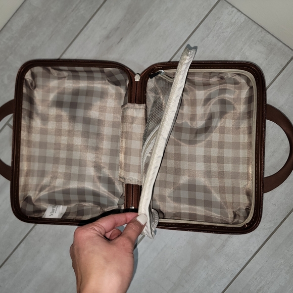 Martha Stewart High Quality Travel Carry On Suitcase Box Organizer Luggage - Picture 8 of 9